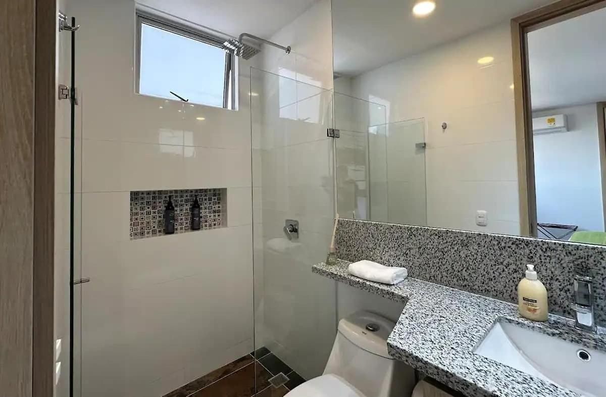 Con Ubicación Privilegiada En Cabrero Apartamento