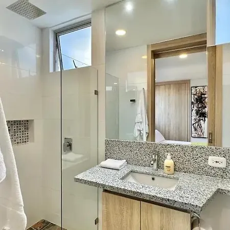 Con Ubicación Privilegiada En Cabrero Apartamento Cartagena