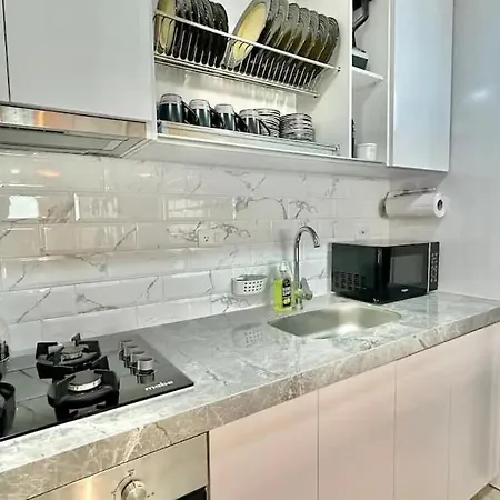 Apartamento Con Ubicación Privilegiada En Cabrero *